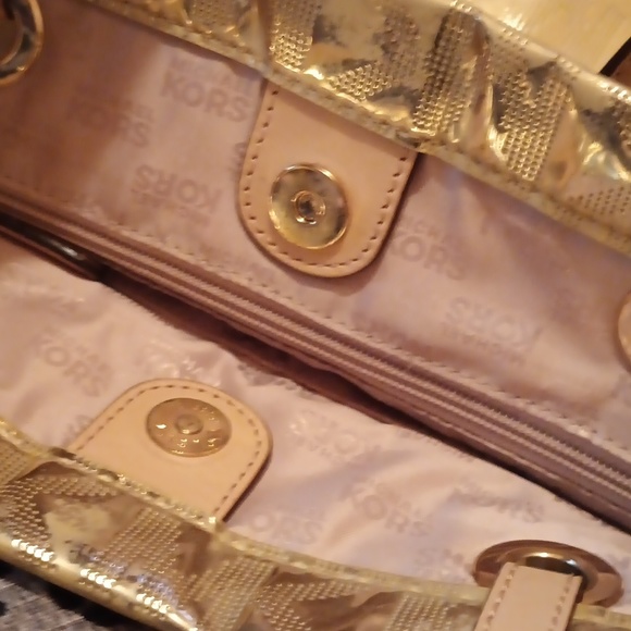 Michael Kors - Picture 4 of 4